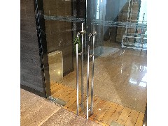 玻璃門把手壞了怎樣修？